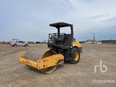 Photo of a 2014 Volvo SD70