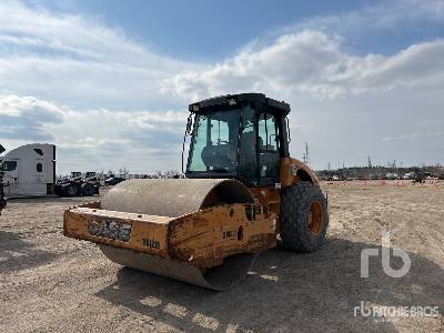 Photo of a 2016 Case SV212