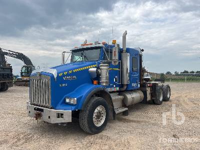 Photo of a 2006 Kenworth T800