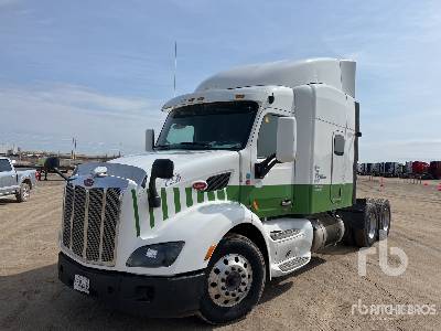 Photo of a 2017 Peterbilt 579