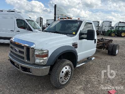 Photo of a 2008 Ford F-550