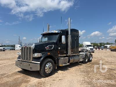 Photo of a 2018 Peterbilt 567