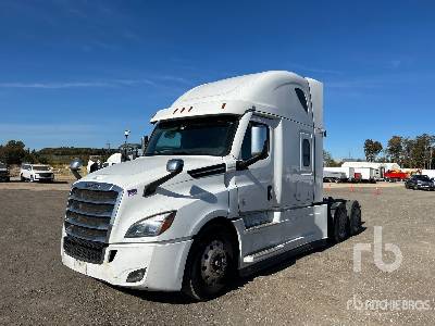 2022 Freightliner Cascadia 126