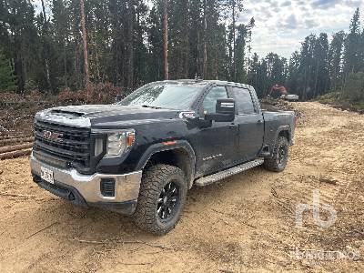 2020 GMC SIERRA 2500 HD 4x4 Crew Cab Pickup 2020 GMC SIERRA 2500 HD 4x4 Crew Cab Pickup