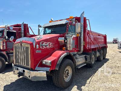 2016 KENWORTH T800 8x6 Dump Truck (Tri/A) 2016 KENWORTH T800 8x6 Dump Truck (Tri/A)