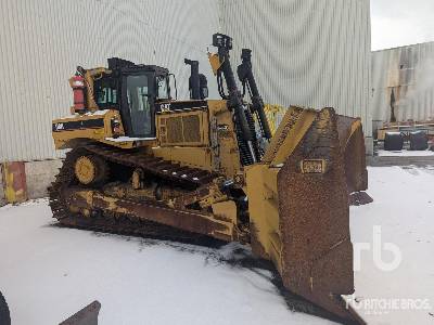 Photo of a 2000 Caterpillar D8R