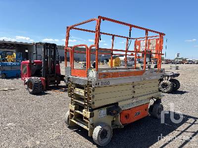 Photo of a 2007 JLG 3246ES