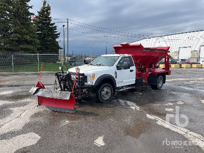 Photo of a 2017 Ford F-550