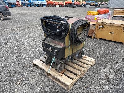 Photo of a  Hobart MEGA-ARC R-400-