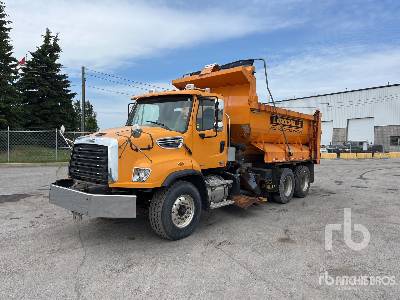 Photo of a 2013 Freightliner 114SD