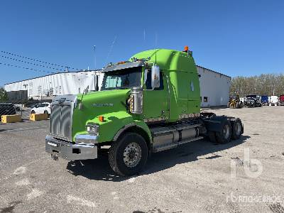 Photo of a 2021 Western Star 4900