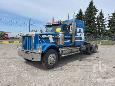 Photo of a 1994 Western Star 4900