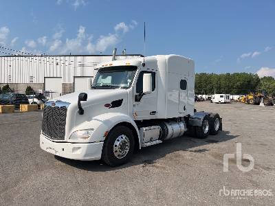 Photo of a 2020 Peterbilt 579