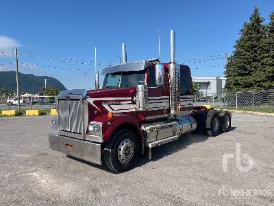 Photo of a 2021 Western Star 4900