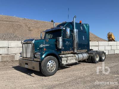 Photo of a 2020 Western Star 4900
