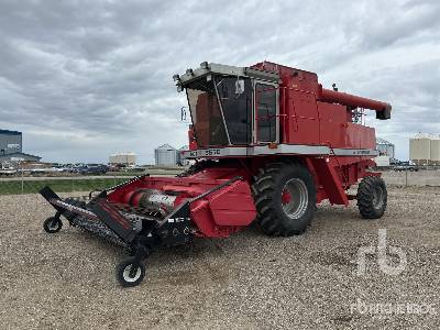 Photo of a 1990 Massey Ferguson 8570