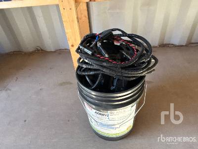 MACDON  - Fits Claas/Lexion  Header Adapter