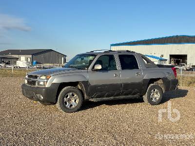 2004 CHEVROLET AVALANCHE Z71 4x4 Crew Cab Pickup 2004 CHEVROLET AVALANCHE Z71 4x4 Crew Cab Pickup