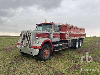 Photo of a 1976 Western Star 4864-2