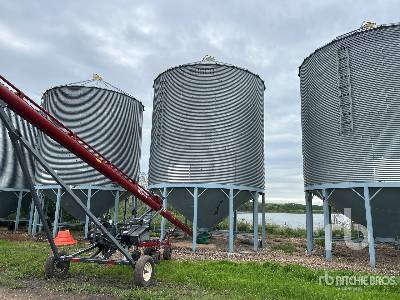 WESTEEL-ROSCO +/- 5000 bu 7 Ring Hopper Grain Bin WESTEEL-ROSCO +/- 5000 bu 7 Ring Hopper Grain Bin