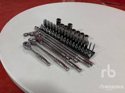 SNAP-ON 40 pcs1/2 in dr Metric Shallow/ ... Hand Tools SNAP-ON 40 pcs1/2 in dr Metric Shallow/ ... Hand Tools