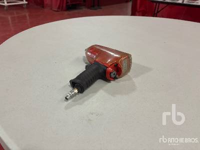 SNAP-ON XT7100 1/2 in Drive Air Impact Hand Tools SNAP-ON XT7100 1/2 in Drive Air Impact Hand Tools