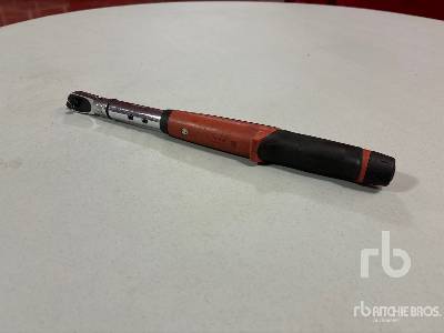 SNAP-ON TECH2FR100 3/8 in Swivel Head Digital Torq ... Hand Tools SNAP-ON TECH2FR100 3/8 in Swivel Head Digital Torq ... Hand Tools