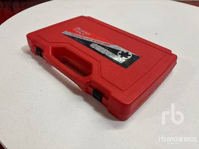 SNAP-ON TD9902B 25 pcs STD Tap and Die Set Hand Tools SNAP-ON TD9902B 25 pcs STD Tap and Die Set Hand Tools