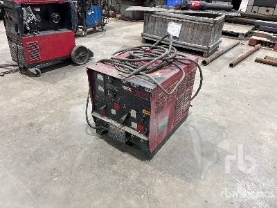 LINCOLN IDEALARC DC-250 250 A Multi-Process Welder LINCOLN IDEALARC DC-250 250 A Multi-Process Welder