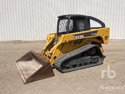 Photo of a 2006 John Deere CT322