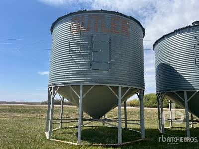 Photo of a  Butler +/- 3000 bu 3 Ring Hopper