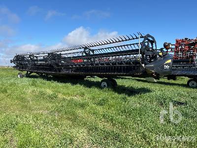 Photo of a 2017 Macdon FD75-D