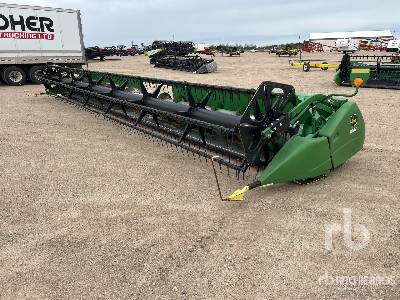 Photo of a  John Deere 635F