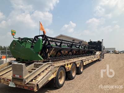 Photo of a 2005 John Deere 635F