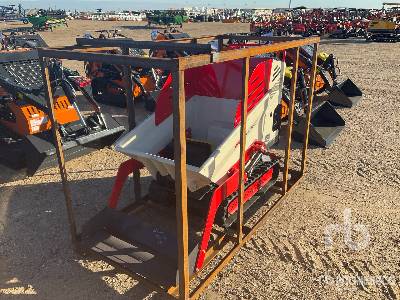 Unused 2025 AGT  QHT500FLR  Stand-On Self-Loading Mini (Unused)  Crawler Dumper