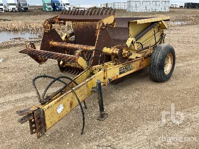 Photo of a 1968 Degelman R558