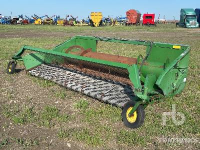 Photo of a 1990 John Deere 912