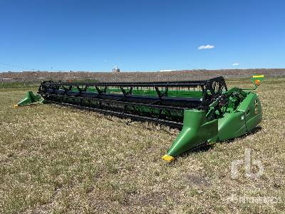 Photo of a 2013 John Deere 635F