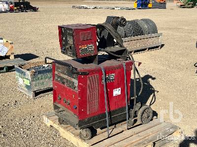 LINCOLN ELECTRIC CV-300 Welder LINCOLN ELECTRIC CV-300 Welder