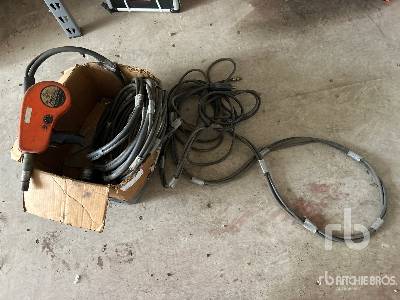 PROFAX AEC-200 Electric Spool Gun & Leads Welder PROFAX AEC-200 Electric Spool Gun & Leads Welder