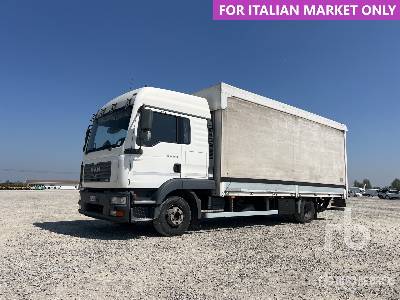 Photo of a 2006 Man TGL 12.240