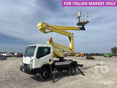 Photo of a 2015 Nissan CABSTAR