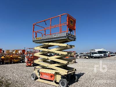 Photo of a 2012 JLG 3246ES