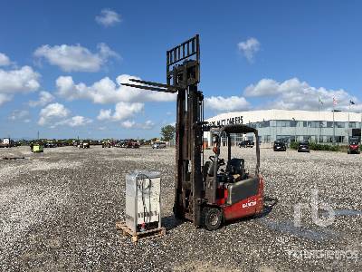 Photo of a 2007 Manitou ME 318