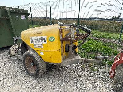 KWH  Fertilizer Spreader