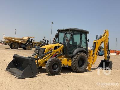 Photo of a 2021 New Holland B80B