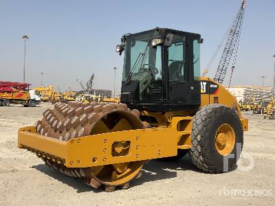 Photo of a 2011 Caterpillar CP533E
