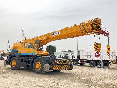 Photo of a  Tadano TR-400M