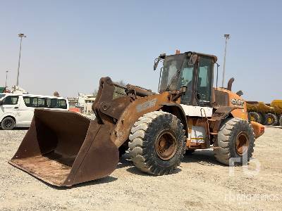 Photo of a 2012 Case 921F