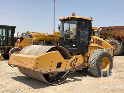 Photo of a 2019 Caterpillar CS11GC